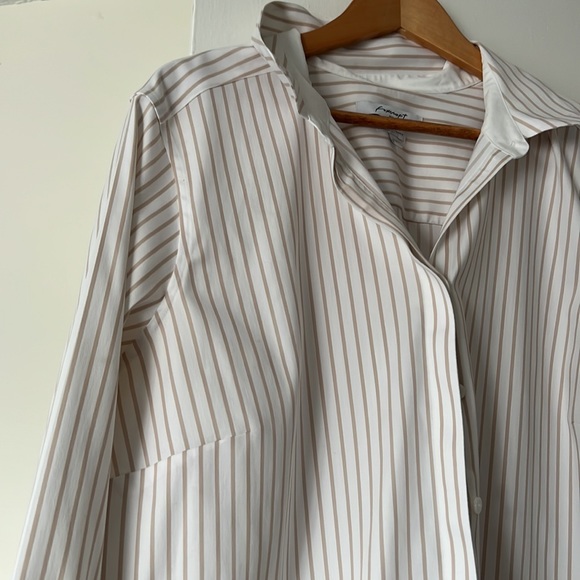 Size 18W Foxcroft NYC Stretch button down - Picture 3 of 3